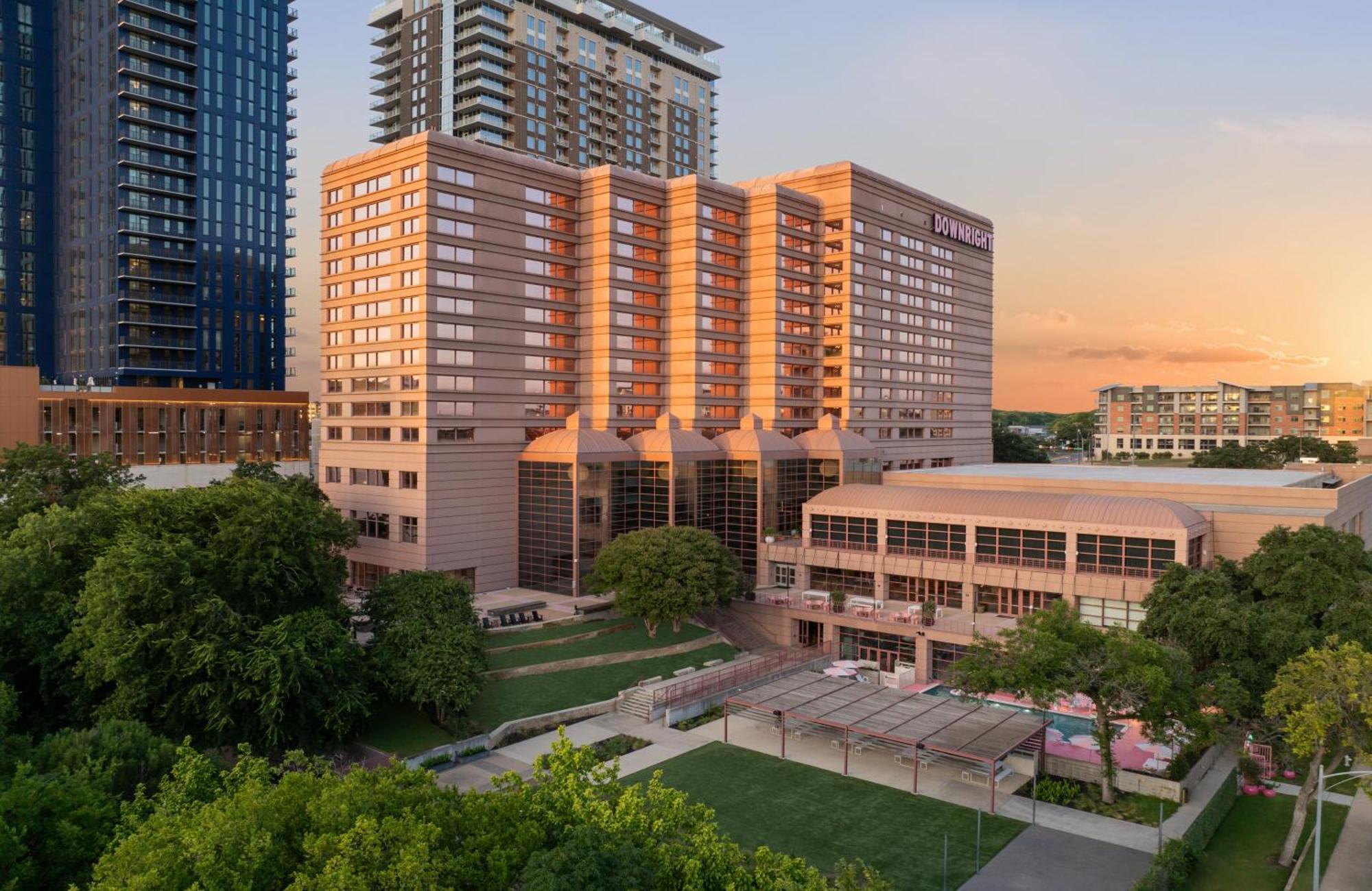 Downright Austin, A Renaissance Hotel Eksteriør bilde